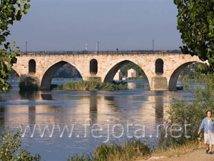 Nombre del archivo=060821_003.jpg
Tamaño del archivo=90Kb
Dimensiones=500x378
Fecha añadida=03 de Noviembre de 11 060821_003.jpg