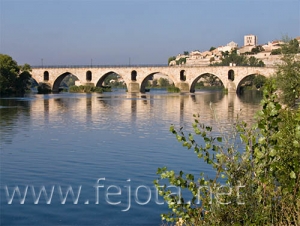 Nombre del archivo=060821_005.jpg
Tamaño del archivo=85Kb
Dimensiones=500x378
Fecha añadida=03 de Noviembre de 11 060821_005.jpg