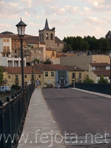 Nombre del archivo=060823_010.jpg
Tamaño del archivo=73Kb
Dimensiones=375x500
Fecha añadida=03 de Noviembre de 11 060823_010.jpg