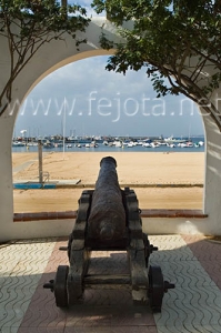 Nombre del archivo=070915_010.jpg
Tamaño del archivo=71Kb
Dimensiones=333x500
Fecha añadida=05 de Noviembre de 11 070915_010.jpg