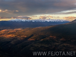 Nombre del archivo=101102_001.jpg
Tamaño del archivo=137Kb
Dimensiones=500x375
Fecha añadida=15 de Noviembre de 11 101102_001.jpg