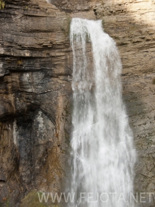 Nombre del archivo=101107_017.jpg
Tamaño del archivo=174Kb
Dimensiones=375x500
Fecha añadida=16 de Noviembre de 11 101107_017.jpg