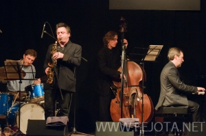 Nombre del archivo=110311_136.jpg
Tamaño del archivo=182Kb
Dimensiones=500x332
Fecha añadida=17 de Noviembre de 11 110311_136.jpg