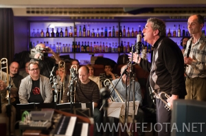 Nombre del archivo=110322_066.jpg
Tamaño del archivo=173Kb
Dimensiones=600x399
Fecha añadida=17 de Noviembre de 11 110322_066.jpg