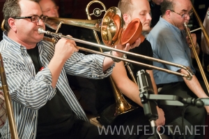 Nombre del archivo=110324_110.jpg
Tamaño del archivo=181Kb
Dimensiones=600x399
Fecha añadida=17 de Noviembre de 11 110324_110.jpg