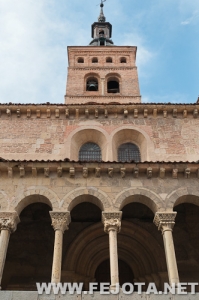 Nombre del archivo=110701_022.jpg
Tamaño del archivo=181Kb
Dimensiones=332x500
Fecha añadida=16 de Febrero de 12 110701_022.jpg