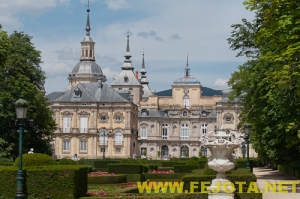 Nombre del archivo=110702_126.jpg
Tamaño del archivo=224Kb
Dimensiones=500x332
Fecha añadida=14 de Febrero de 12 110702_126.jpg