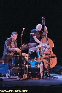 Nombre del archivo=110826_042.jpg
Tamaño del archivo=176Kb
Dimensiones=333x500
Fecha añadida=17 de Noviembre de 11 110826_042.jpg